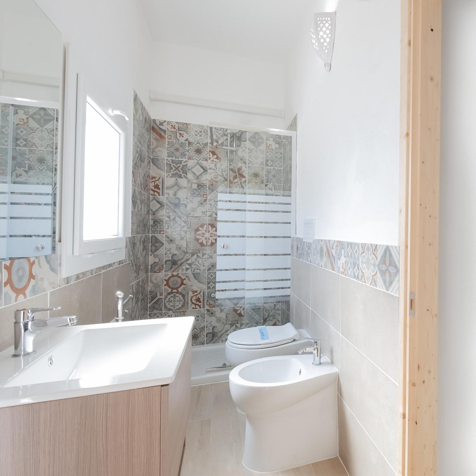 Beb Con Piscina Villa Del Borgo Badesi Bagian luar foto